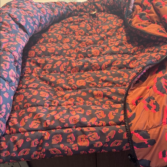 LOGO by Lori Goldstein Brown and Pink Reversible Puffer Jacket Worn Once - Picture 3 of 7